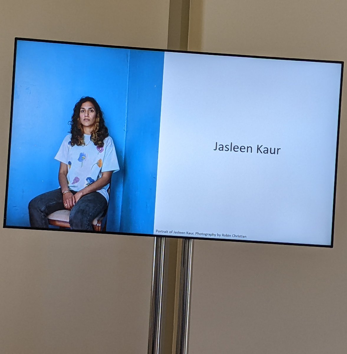 Congrats to Jasleen Kaur - one of four nominated for Britain's top art prize #TurnerPrize Other artists: Pio Abad, Claudette Johnson, and Delaine Le Bas. JK #Glasgow born, solo show 'Alter Alter' Tramway, Glasgow (March - October 2023) Live @Tate Turner 40 #JasleenKaur Sept show