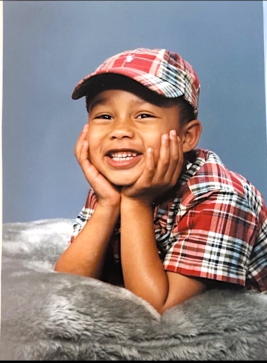 ashascribbles's tweet photo. Never did I think this would be my life. We are grappling for answers and clarity in this situation and no one seems to care to give it to us. All we want are answers so Amiel can rest and his family can be at peace. I love you Amiel ❤️ #Justice4Amiel #JusticeForAmiel https://t.co/mmnwraUtIG