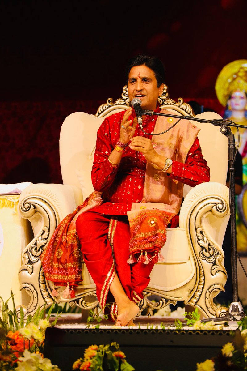 DrKumarVishwas tweet picture