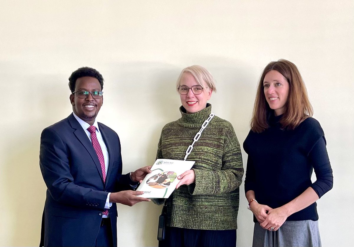 Exciting news! A delegation from SIMAD University met with Vice President Prof. Dr. Maren Harnack at Frankfurt University of Applied Sciences in Germany. Had fruitful discussions about future collaborations! This visit reflects our commitment to global partnerships & opening