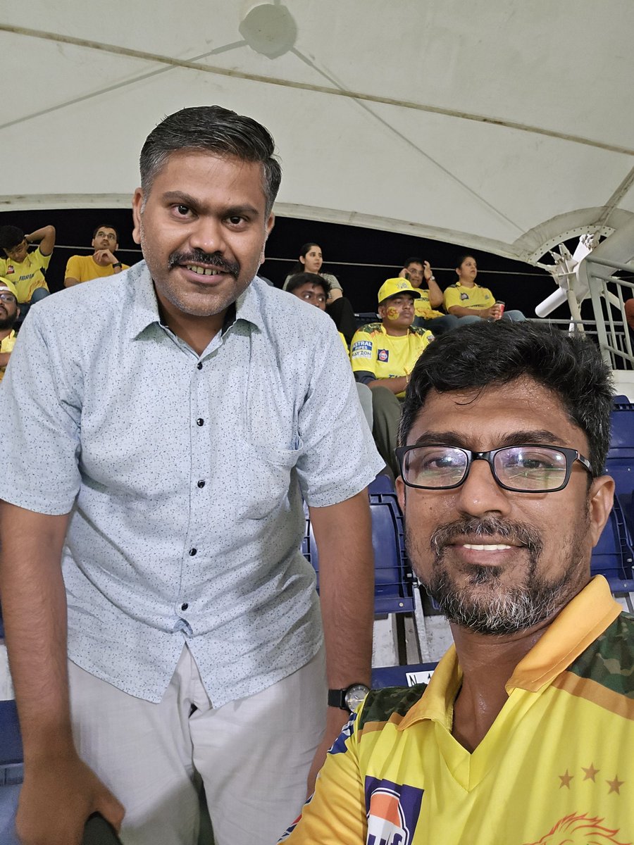 Met a few members of the @12thManArmyIN fam in Chepauk last evening #CSKvLSG #IPL2024