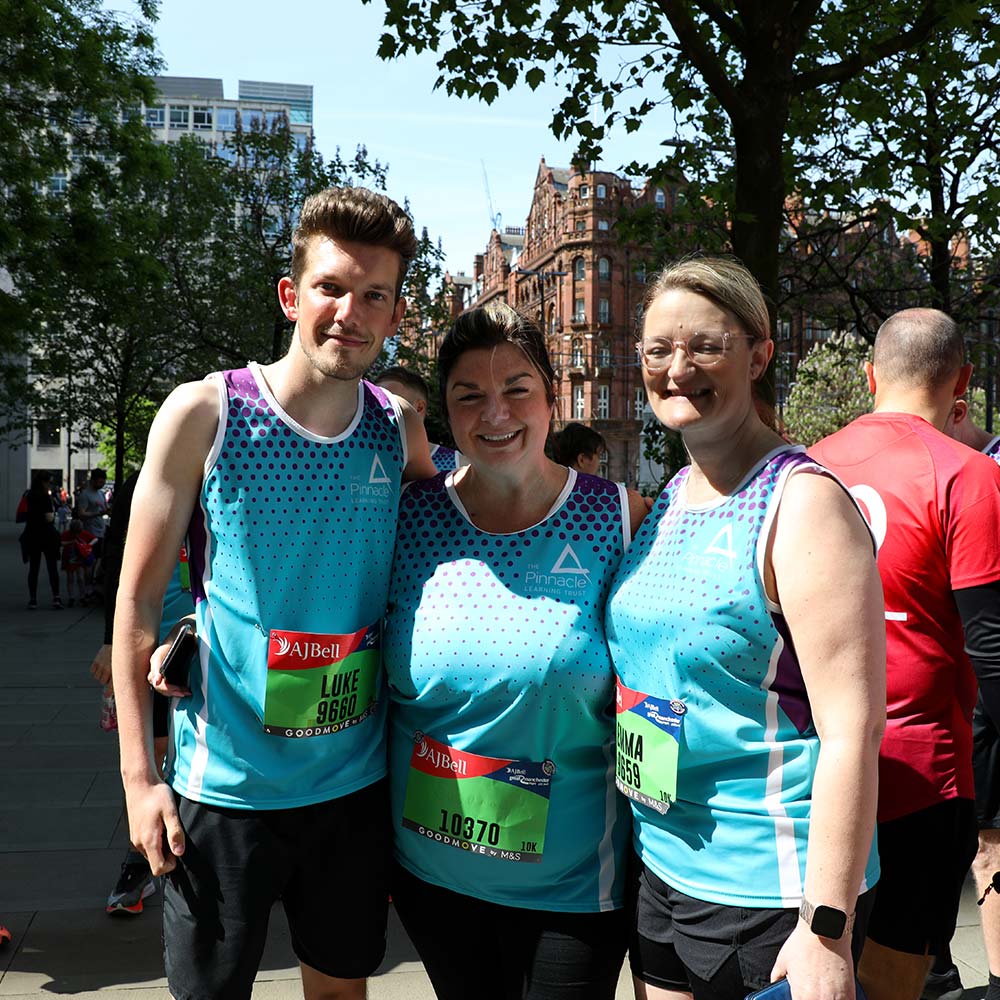 On the 26th May, 9 members of staff from Broadfield will be teaming up with the rest of the Pinnacle team to Run the Great Manchester 10k and raise money for MNDA! To support us click the link below. Thanks you!
justgiving.com/page/plt10k
Take a look at last years event! ⬇️