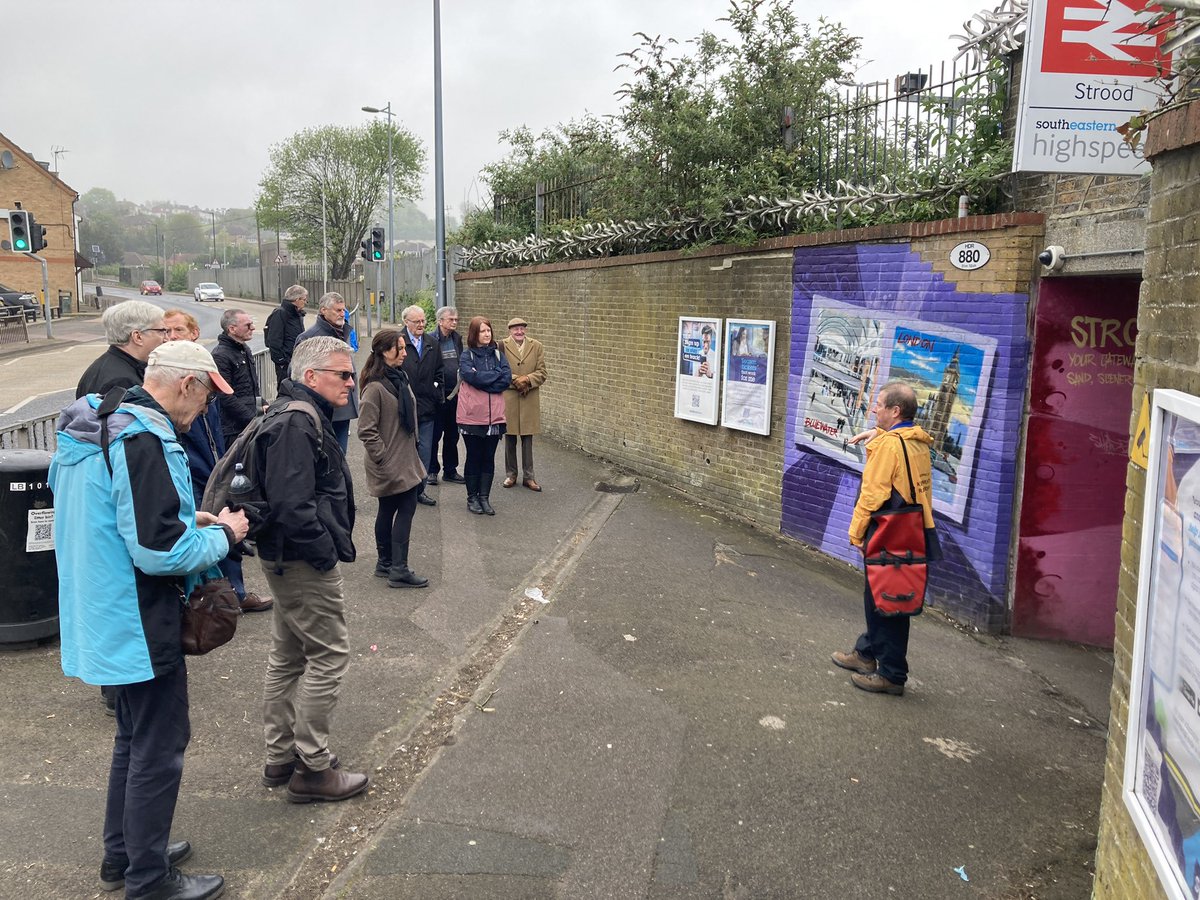Yesterday was the annual @KentCRP1 stakeholder meeting with added guided trip to #strood on the #medwayvalley line. Thanks to everyone who came along or supported and to Gary and Therese for organising.