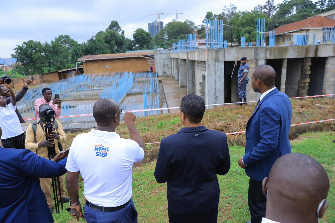 This morning, Speaker of Parliament Anita Among presided over the launch of #RotaryCancerRun24 at Nsambya Hospital and donated UGX 1 billion towards this year's run. The funds will be allocated to the construction of a cancer bunker at Nsambya Hospital. #RotaryCancerRun24