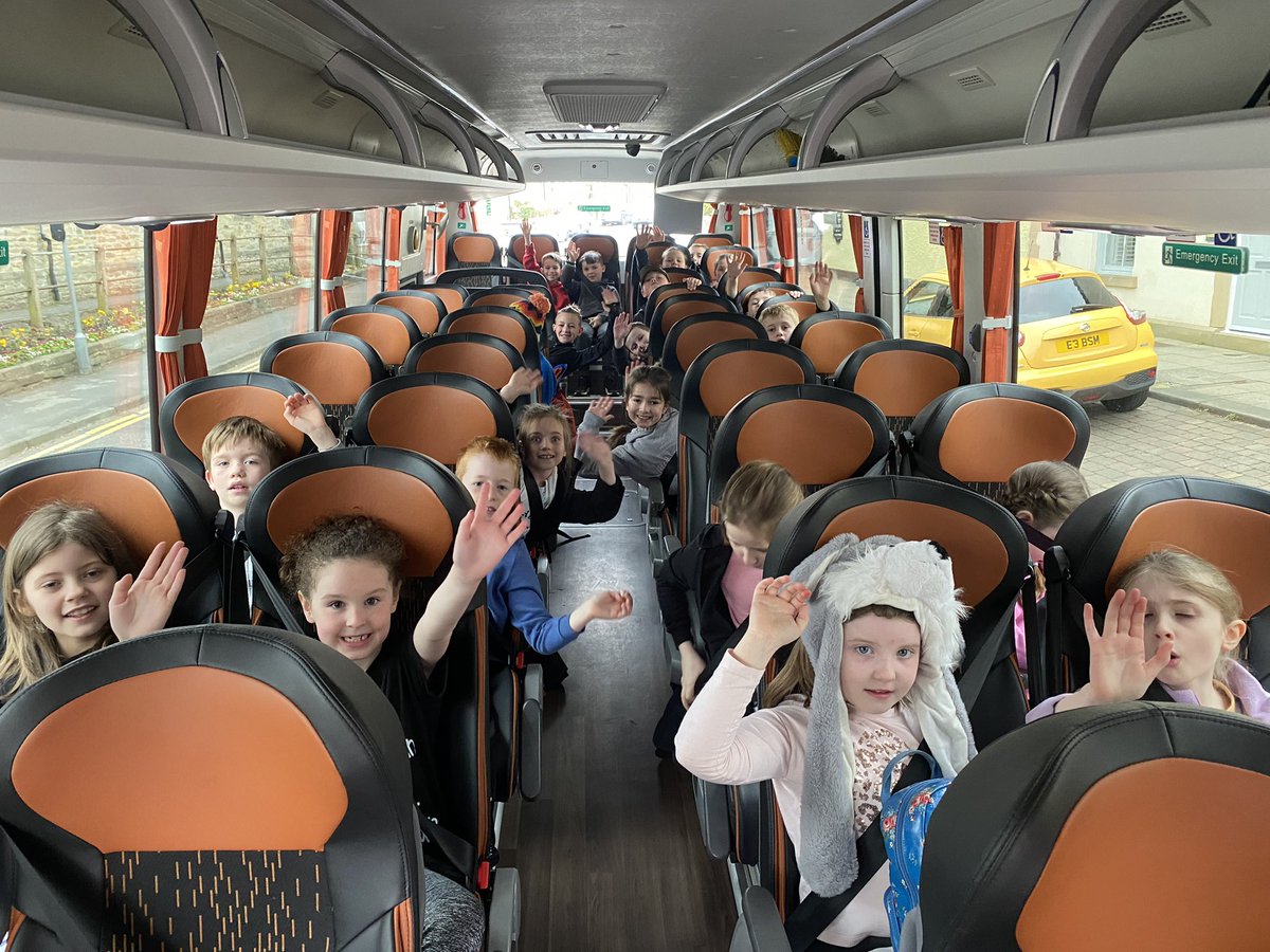 Y3SC are off to Birdoswald !! All excited and raring to go!🏛️🏺🏛️
