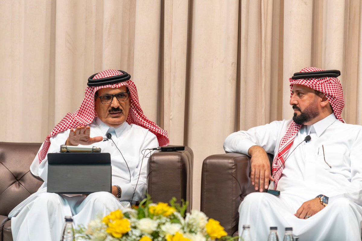 نظم #مركز_عبدالرحمن_السديري_الثقافي  ندوة ثقافية، لمناقشة كتاب "سنوات الجوف ذكريات جيل" لمؤلفه معالي الدكتور عبدالواحد بن خالد الحميد. ضمن البرنامج الشهري "ملتقى القراءة" بالجوف الهادف لتعزيز قيمة القراءة، ورفدها بتجارب عدد من المؤلفين. وحضور عددٍ من أعضاء الملتقى والمهتمين
