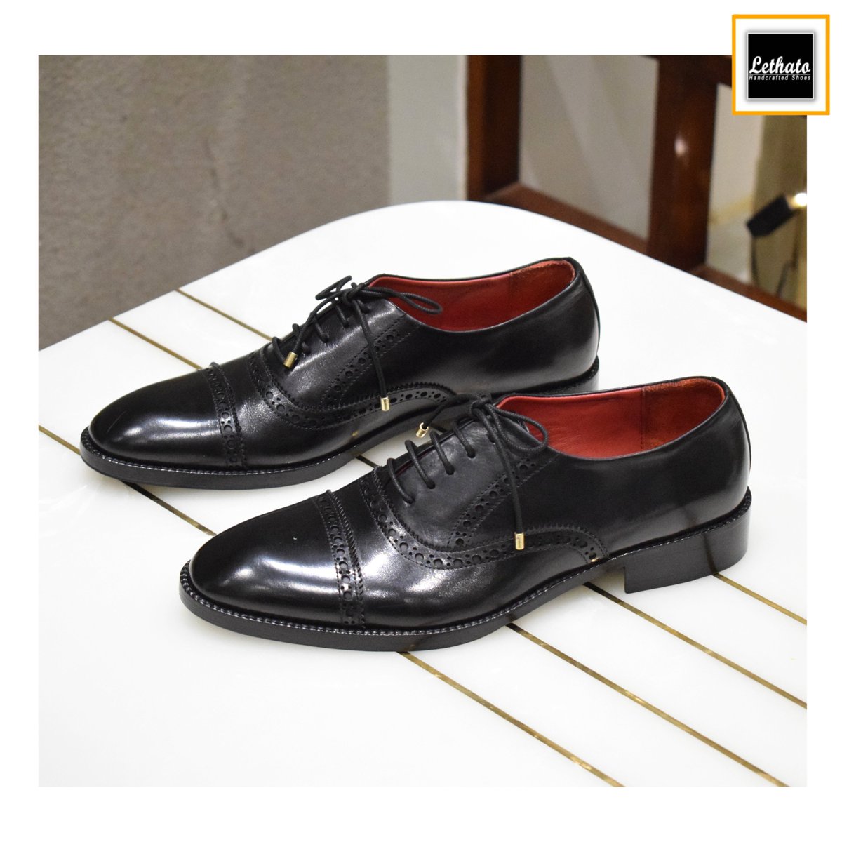 lethatoshoes's tweet photo. Classic Captoe Oxford in sleek black, Handcrafted with premium leather by Lethato, these shoes are the perfect addition to any gentleman's wardrobe.
.
.
.
.
#weddingshoesformen #menweddingshoes #formalshoesformen #bestweddingshoesformen #formalshoes #oxfordshoe https://t.co/aEHmcitCJI