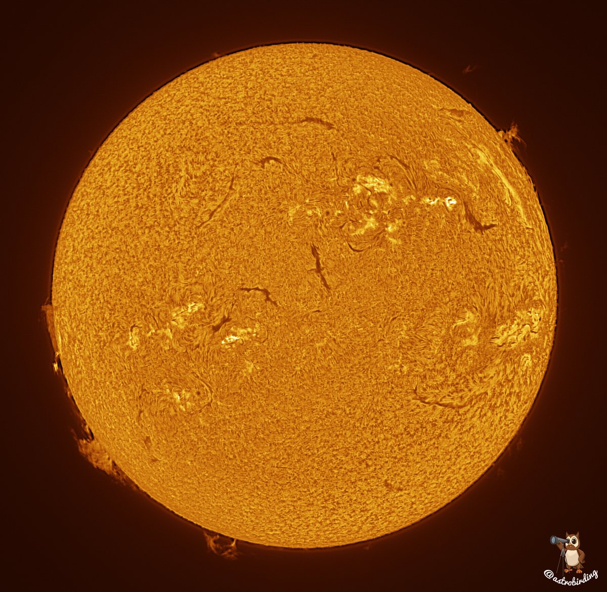 El sol avui 24 d'Abril a les 10:07
#Astrophotography