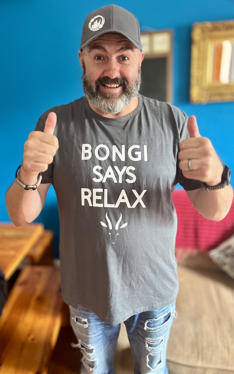 ⁦<a href="/RassieRugby/">Rassie Erasmus</a>⁩ thank you for the inspiration! #bongisaysrelax #Chasingthesun2