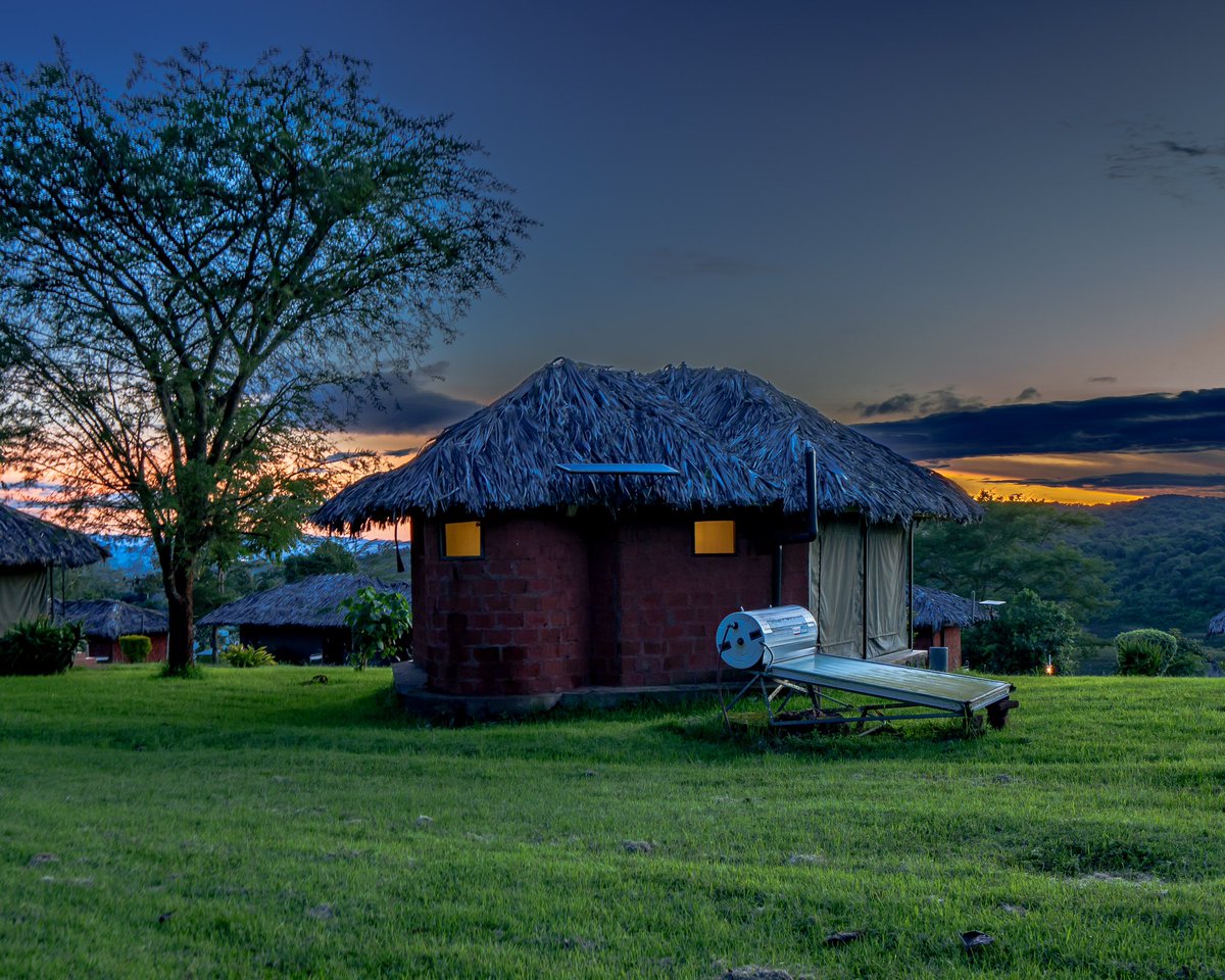 SimbaLodge's tweet image. Karatu Simba Lodge is where you’ll experience the peace and quiet of the Tanzanian countryside. Karatu Simba Lodge has 23 tented camps and is four kilometres off the main road to the entry of the Ngorongoro Conservation Area. nestled rightalongside the Ngorongoro Forest.