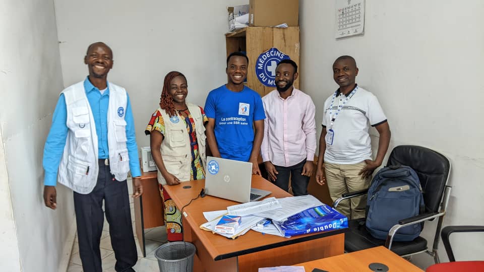 #Partenariat Soucieux d'améliorer la santé sexuelle et reproductive des jeunes dans une zone humanitaire,l'équipe de @Asrjrdcongo Sud-Kivu s'est entretenue avec l'équipe de @MondeRdc de #Bukavu, mardi 23 avril 2024 pour étudier la possibilité de nouer un Partenariat.