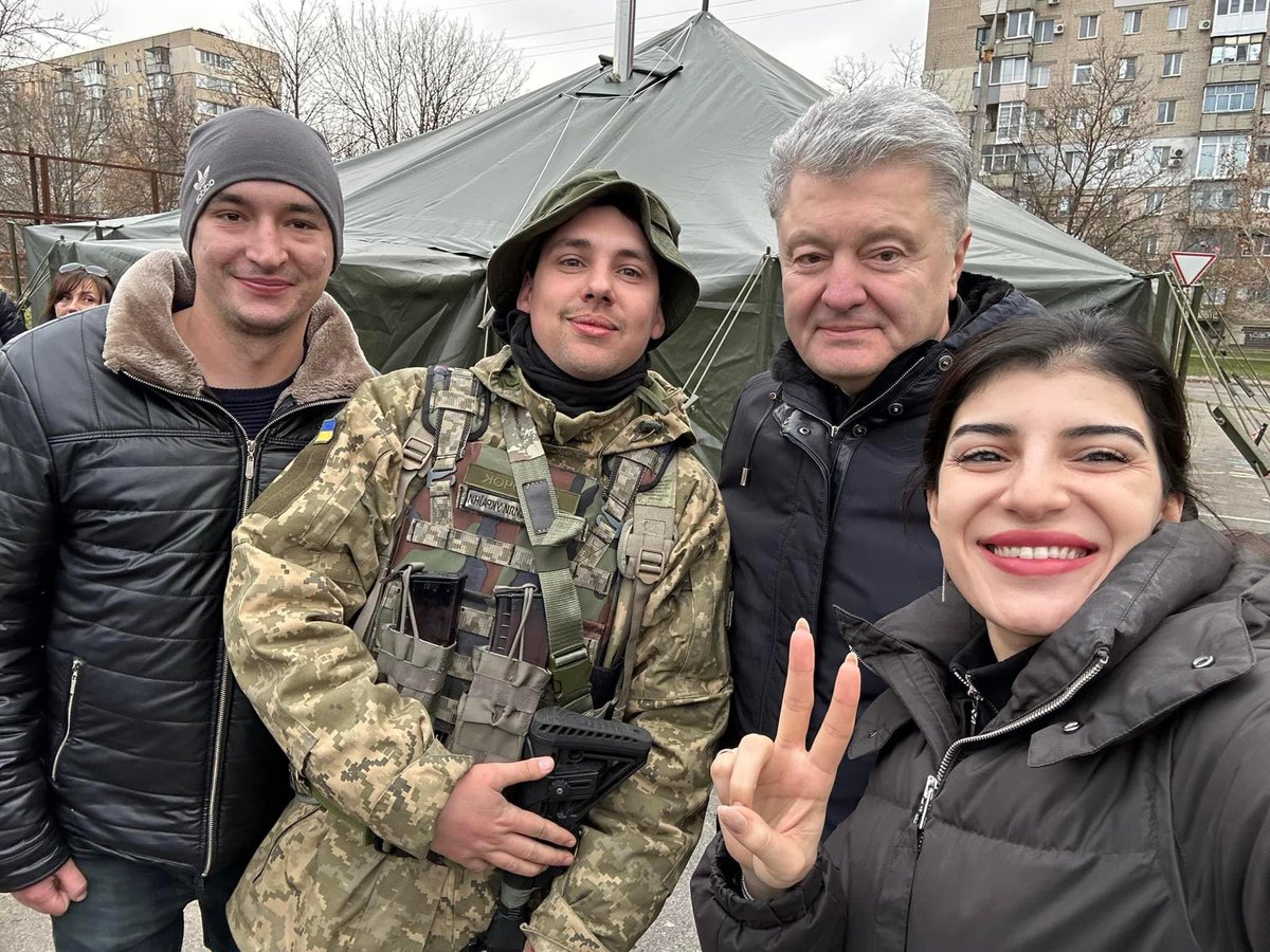 poroshenko tweet picture