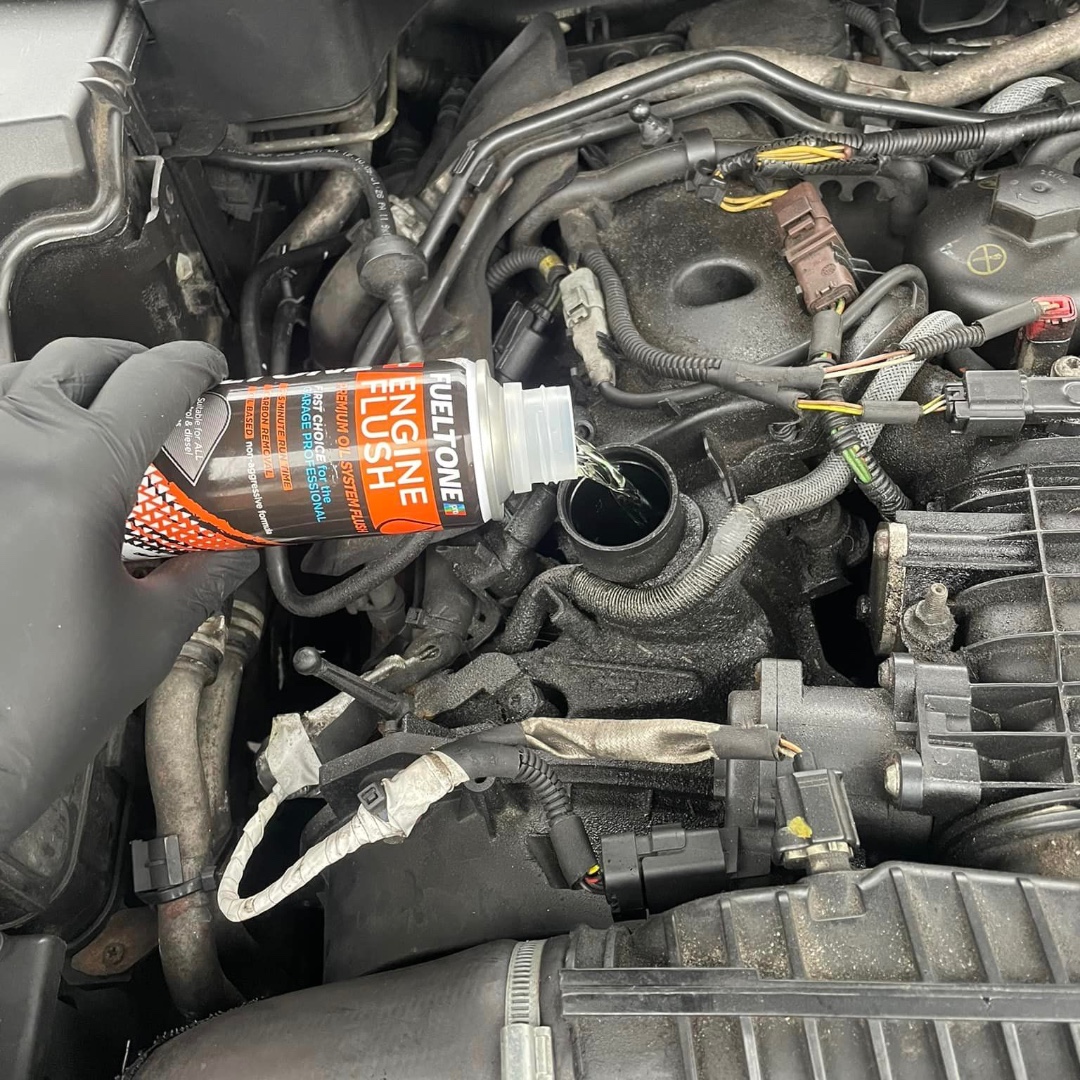 There’s nothing better than seeing Fueltone in action.

Thanks to Mannies Motors for another great photo of our Engine Flush💪

Want to learn more about our engine treatments and fuel additives? Follow the link - fueltone.pro