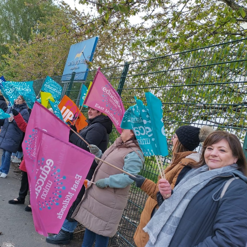 Today @NEUnion members at Sir Francis Hill, Lincoln, took their second day of strike action over unacceptable management practices Joined today by @NASUWT members Bullying, misogyny, homophobia and racism are not acceptable, and the NEU and its members will always stand up to it