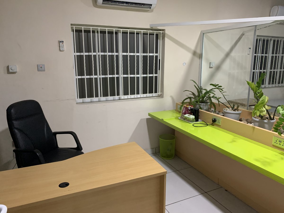 Upgrade your workspace and elevate your business! Get your own private office today.

#PrivateOffice #UpgradeYourWorkspace #ElevateYourBusiness #CoworkingSpace