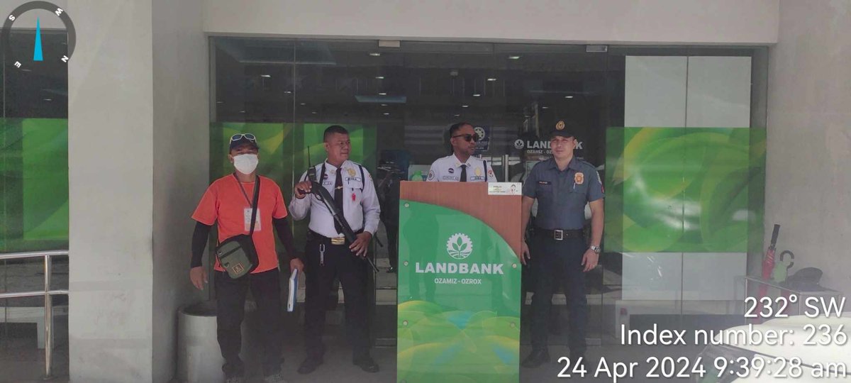 PSSg Gerald P Bajade, Finance PNCO of Ozamiz CPS under the direct supervision of PMAJ DENNIS PEÑAS TANO, Officer-In-Charge together with the mobilized BPAT conducted police visibility and area security at Landbank located at 50thDistrict, Ozamiz City.