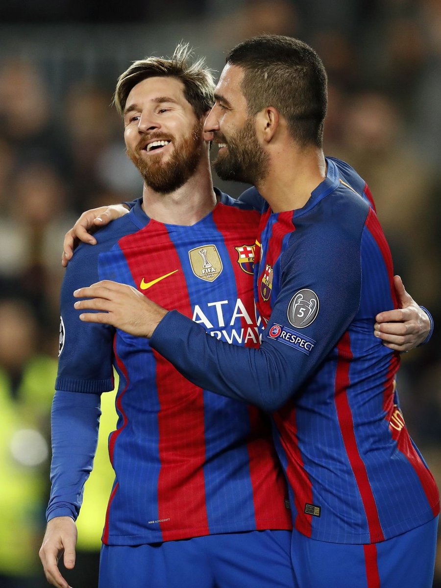 🇹🇷 Arda Turan: “Messi is an alien. I remember when I scored two goals and gave one assist in the Super Cup final vs Sevilla. When they announced me as the man of the match, I looked at Messi and we burst into laughter. It was as if he was telling me: ‘Go ahead, you deserve it.’”