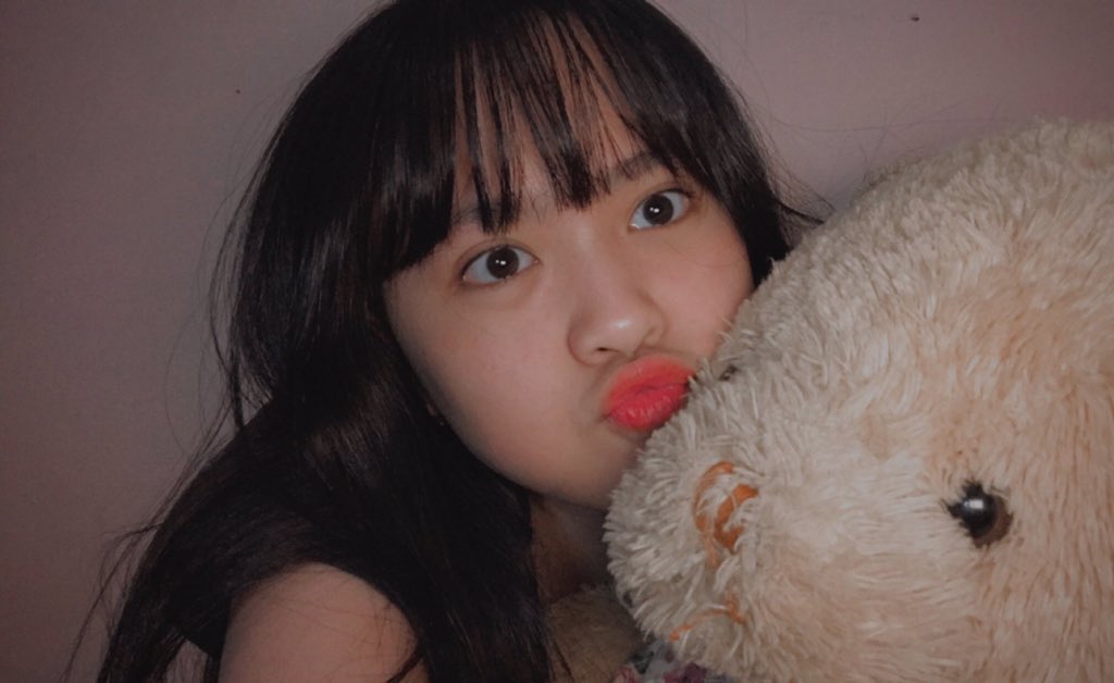 adelaslexi's tweet photo. staring on #DedelCam and realized how mature you are sekarang del, time flies so darn fast… https://t.co/xK9mskX22m