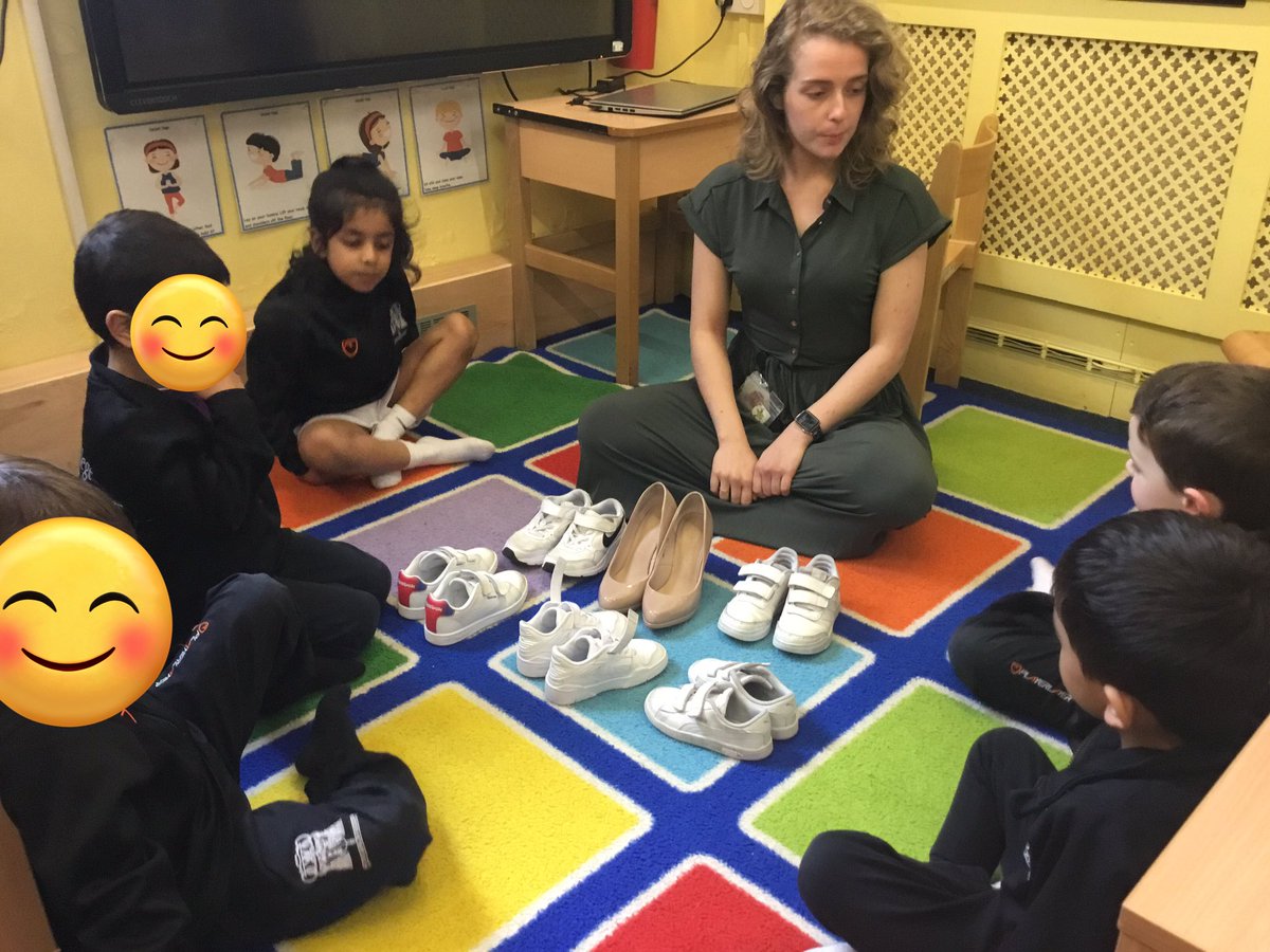SJC_Infants's tweet image. We took our shoes off in #SJCR5 this afternoon to practise counting things in 2s! 👞👠🥾👟 #SJCInfants #SJCReception #SJCMathematics