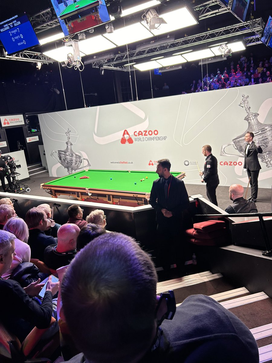 Watching Mark Allen v Robbie Williams at The Crucible!