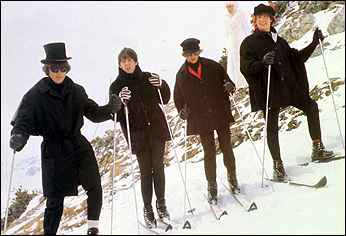 Zeddeee's tweet photo. #TheWeatherFamous
๐ถAll you need is gloves๐ถ https://t.co/KFFoBeU9D3