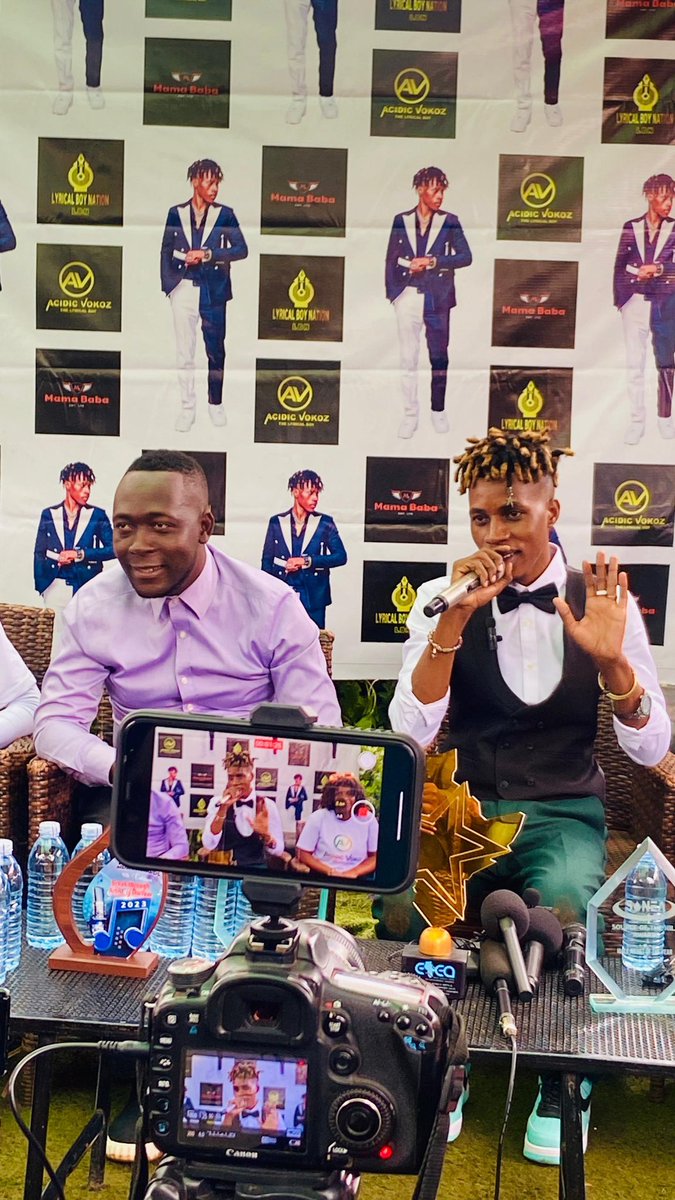 My biggest flex is that i have you🙏🏾🙏🏾 Am thankful to every step in my career with your unending support and love.
#PressConference #AcidicVokoz #Trending