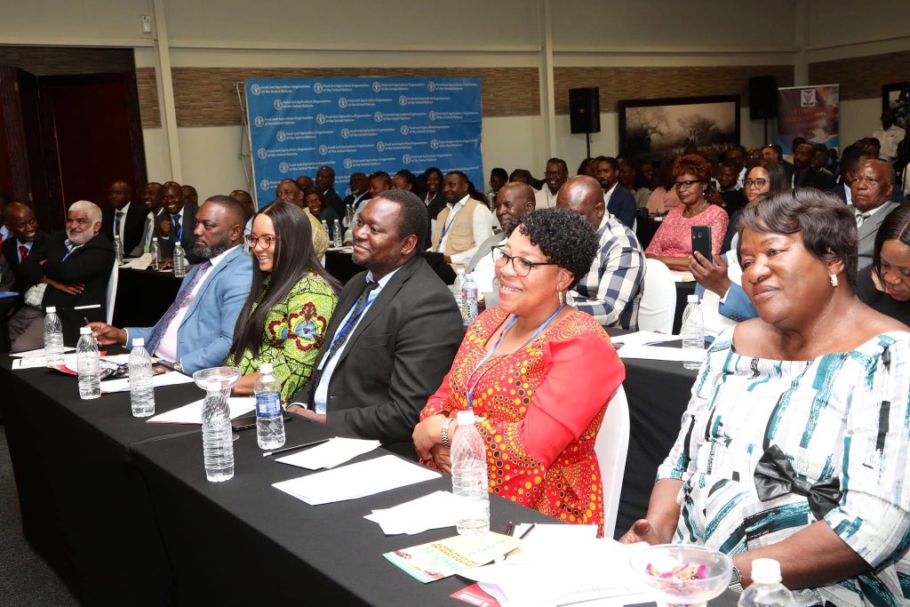 Hakainde Hichilema tweet media