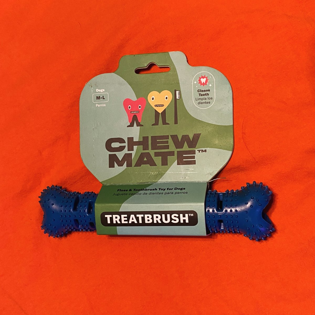 Canine dental disease causes needless pain & misery because it's almost completely preventable with good oral hygiene. That's why a ChewMate TreatBrush, which combines a toothbrush, floss, treat & toy, is week's #FreebieFriday giveaway prize. Visit Pet Age on IG for FF details!