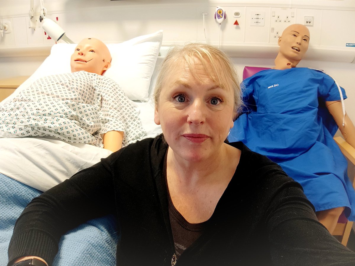 DeneezWilton's tweet photo. When you get to play a patient in a ward and be so convincing that the lead nurse begins to think you might be having a real heart attack! 🙌 #acting #simulatedpatient https://t.co/4y92qNXXKr