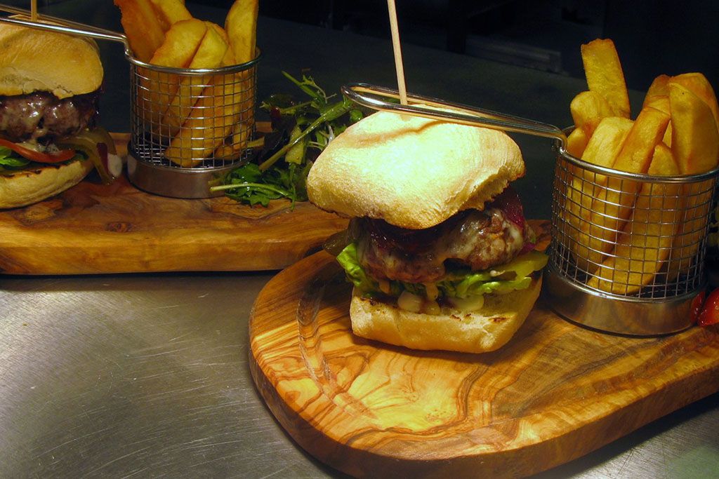 TheBBDirectory's tweet photo. 🍽️✨Fife Arms Hotel is dedicated to providing quality, fresh food and delivering excellent service in a relaxed atmosphere.
https://t.co/Rq0Oahgf0e
#FineDining #LocallySourced #QualityFood #RelaxingAtmosphere #Family #Accommodation #WarmWelcome #Turriff #Aberdeenshire #Scotland https://t.co/0b7PuYKU32