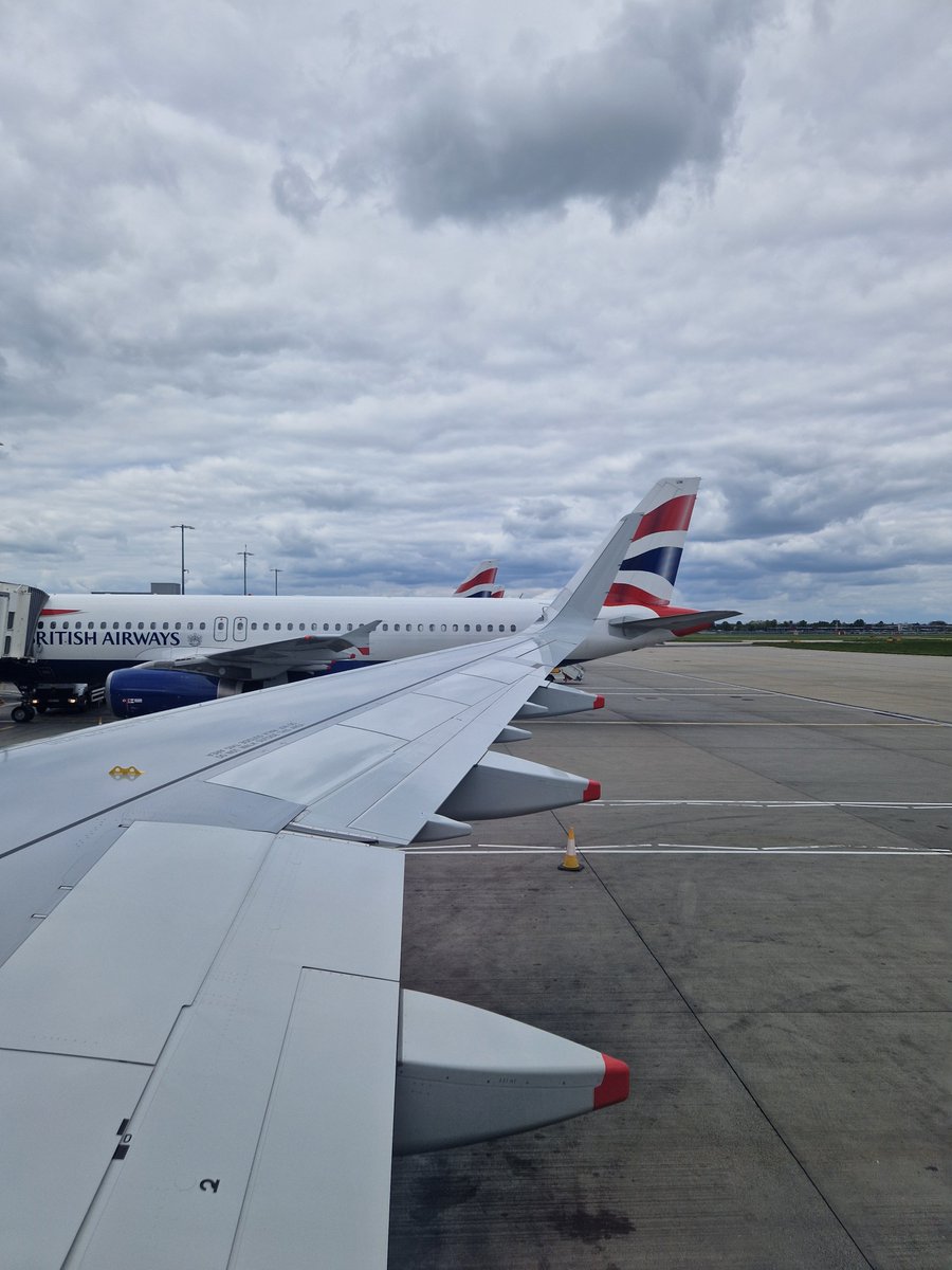 enablingwings's tweet image. And we are off!  
Slightly bigger than the one I will be flying in a few weeks.
Do you like to travel by plane? Have you ever flown?
#enablingwings