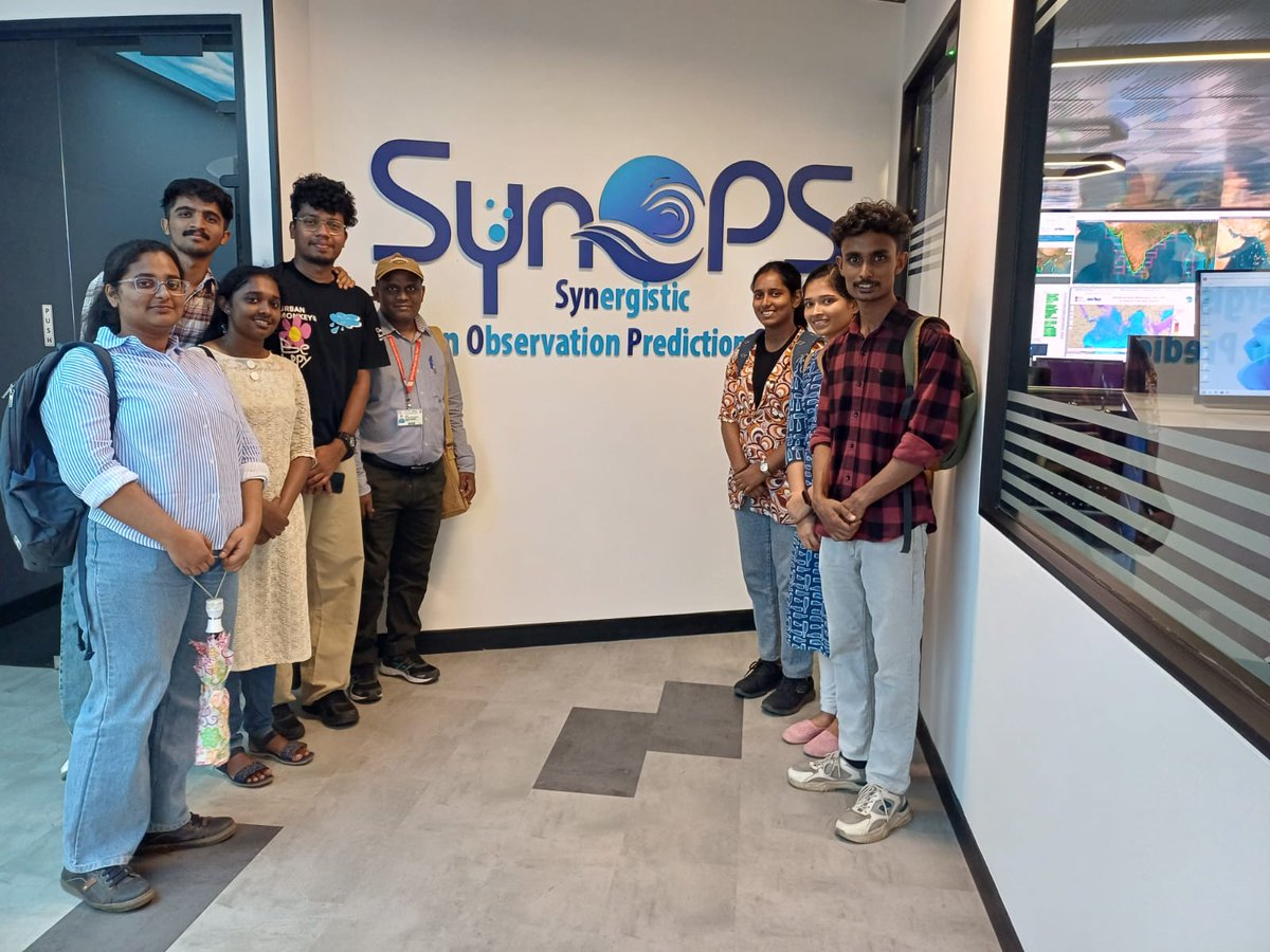 incoismoes's tweet photo. A batch of https://t.co/SekCIDzx6j. students from #CEOAS, University of Hyderabad visited #INCOISHyd, embracing hands-on learning and expanding their horizons in marine science & ecosystem dynamics for a deeper understanding of our Oceans.
#SynOPS #OceanScience #OceanLiteracy https://t.co/AzetcROGSp