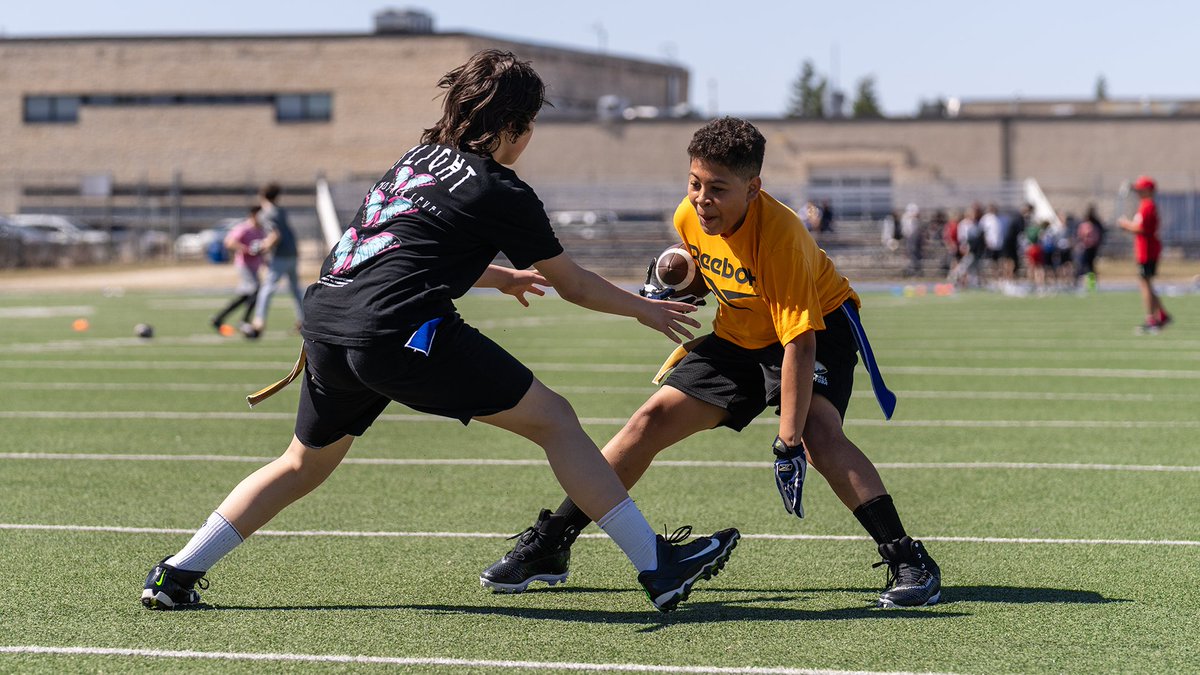 the kids stand on business 😤 This weekend, we hosted a flag football skills camp for Football Manitoba's Spring Season, which has over 2000 registered players from U10 to U18, kicking off this Sunday. #ForTheW