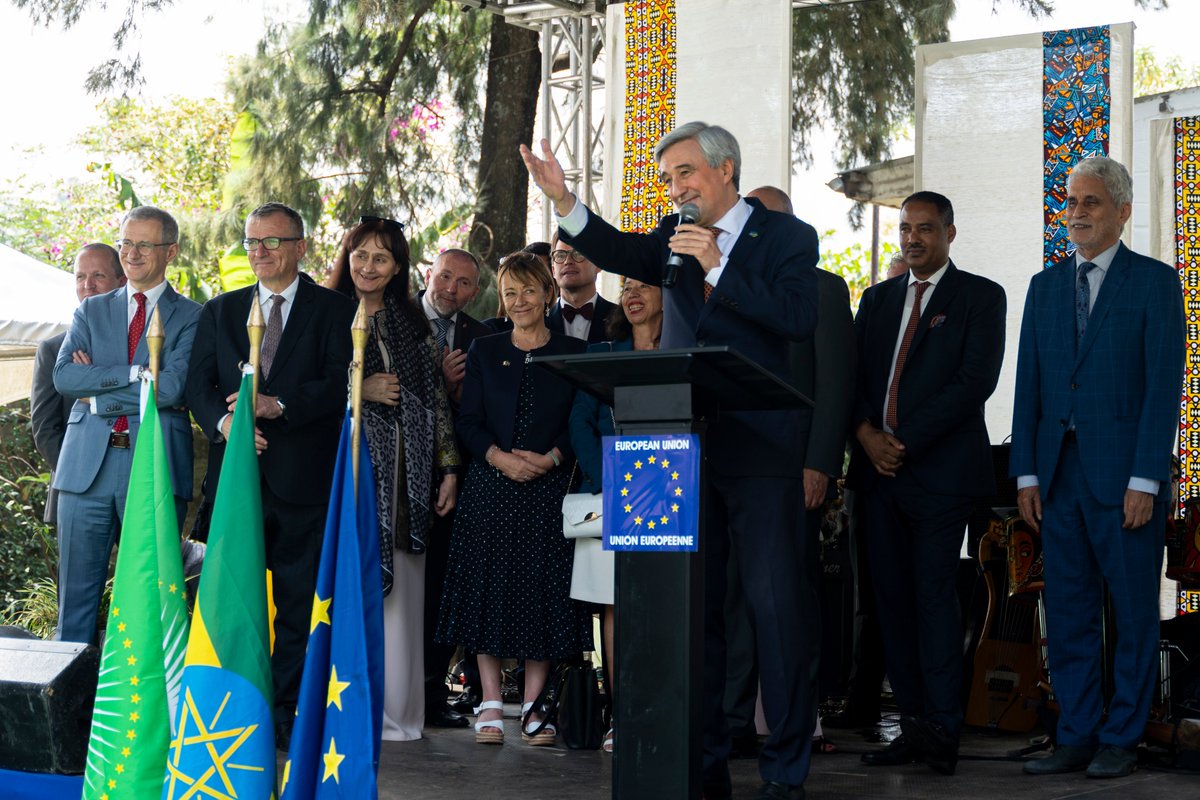 EUinEthiopia's tweet photo. Last week, we celebrated #EuropeDay2024 along @EUtoAU, our EU Member States, the @EIB and our Ethiopian partners. On #SchumanDay, we commemorate peace and remember the values of unity and solidarity in Europe and in our partnerships all over the world… https://t.co/5GVtqgd1uq