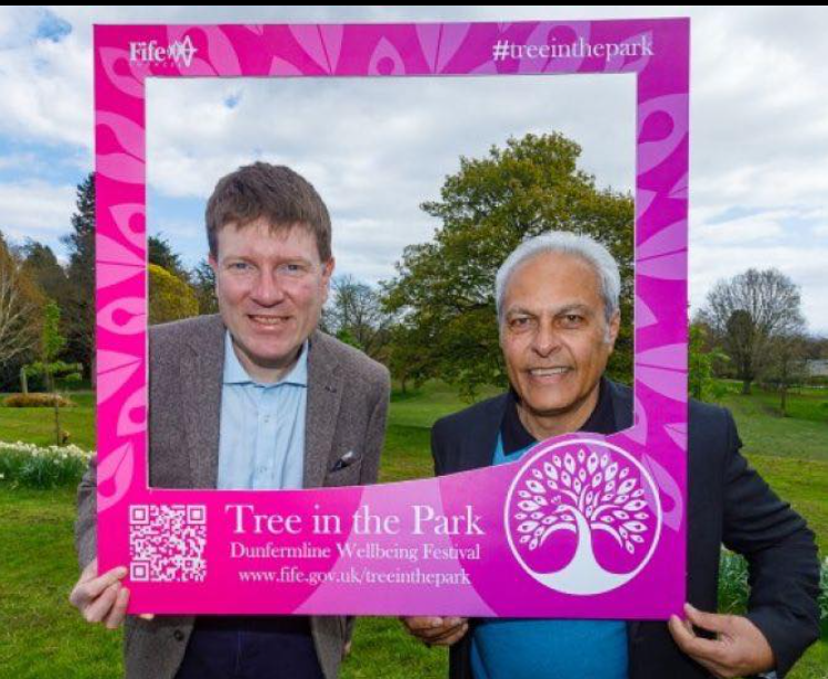 Don't miss the first ‘Tree in the Park’ event at Pittencrieff Park Dunfermline on May 25 11-3pm 🌳 Organised by @FifeCouncil it promotes healthy lifestyles with trishaw rides, smoothie making, exercise classes, guided walks, and more. fife.gov.uk/treeinthepark #treeinthepark