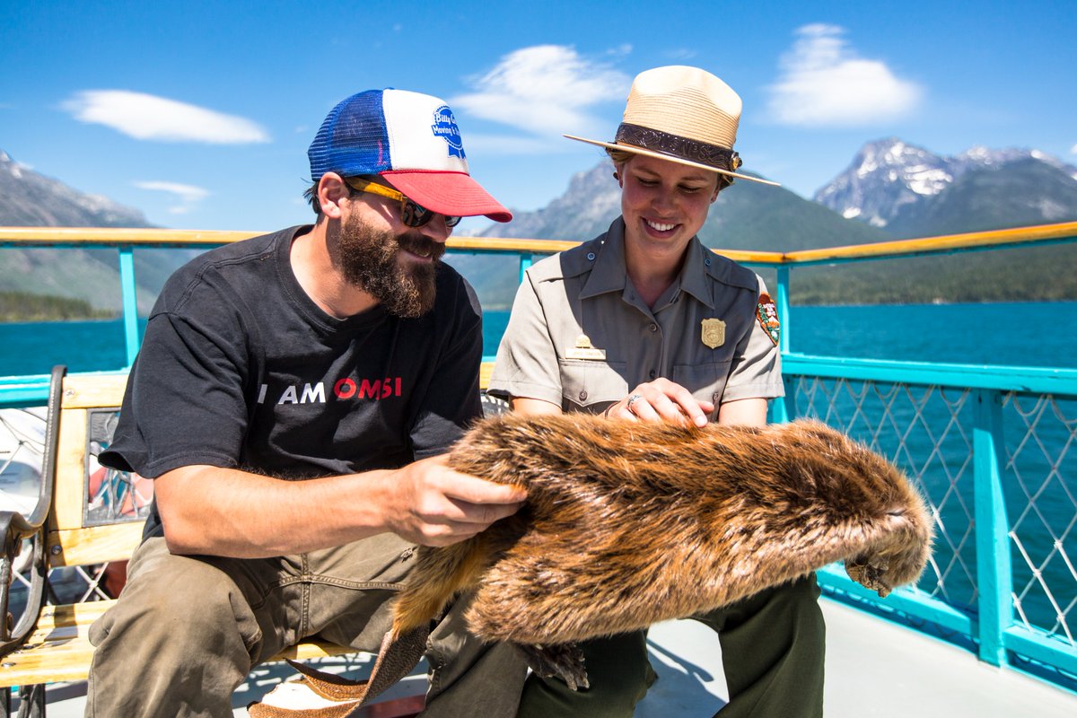 Behind all those epic Glacier National Park landscapes is an incredible workforce of employees, interns, fellows, volunteers, concessionaires, contractors, partners and more. Shoutout to these fine humans this #NationalParkWeek. 📷: @glaciernps #GlacierMT #RecreateResponsibly