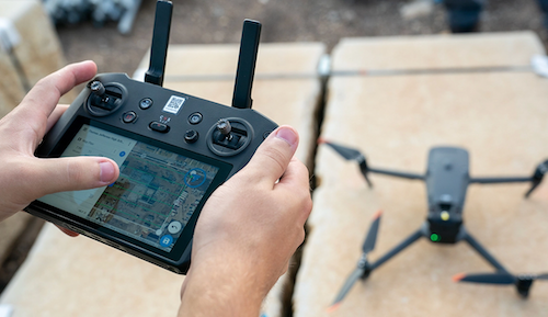 DJIEnterprise's tweet photo. 🌾 Attention all growers! 🌾
Get ahead of the game this growing season with DJI Mavic 3 Enterprise and @dronedeploy for stand counts and crop scouting! 🌱
Click here to learn more 👉 https://t.co/t6Ef2y0r8e
#DJI #DJIEnterprise #DroneDeploy https://t.co/fQ8X9kS1bG