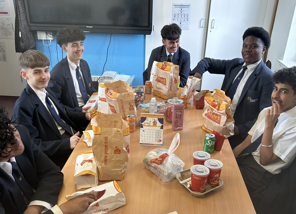 A lovely form time session with our winning senior leadership mentoring group to celebrate their progress between mock exams. We are so proud of how hard all of our Y11s are working ahead of their final exams and can’t wait to celebrate their success in August. #inaclassofourown