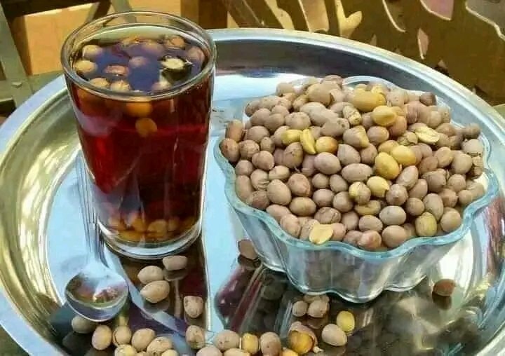 MiysaraAbdo's tweet photo. The tea tastes like peanuts 💖 https://t.co/Z93ThhBSxD