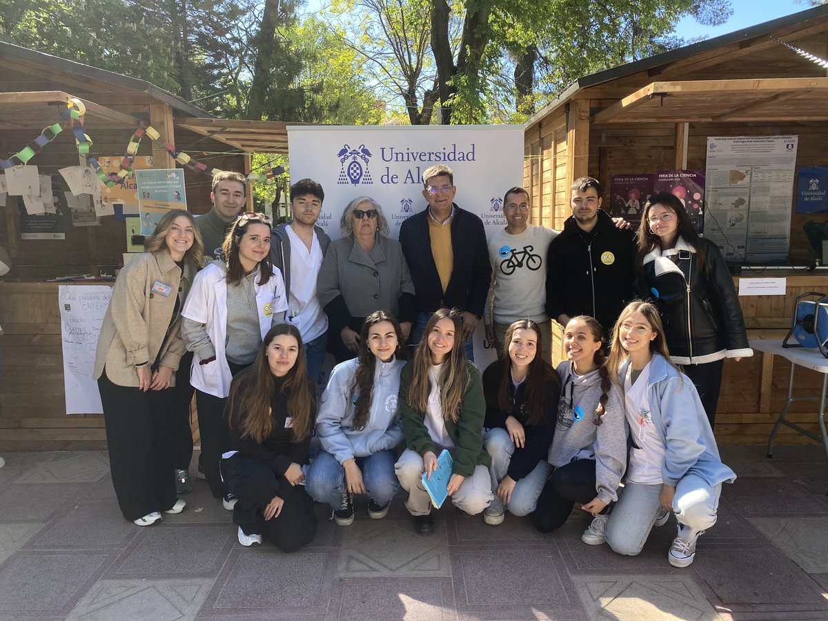 otcUAH's tweet photo. Disfrutando de la Feria de la Ciencia de Guadalajara gracias a los investigadores y alumnos de la @UAHes ⚡️

‘La ciencia enfermera nos enseña a cuidarnos y cuidar de otros’ @GsMontse @CuestaLozano 

‘¿Cómo investigamos el agua?’ @hmluah https://t.co/be4Ex7rwUr