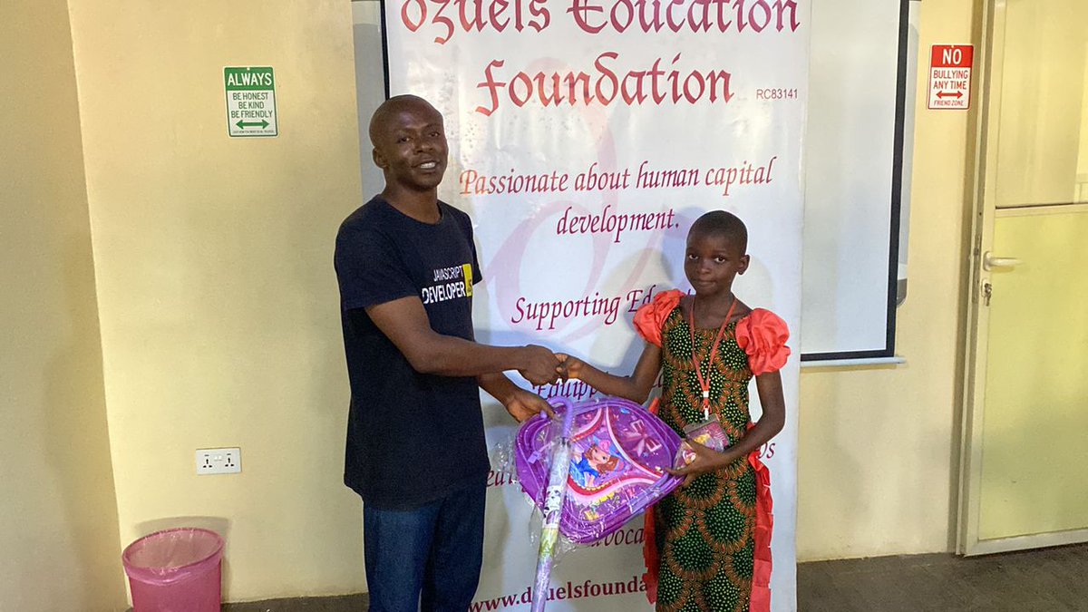 Daramola Precious Oluwanifemi

primary school winner in the just concluded Reading competition, she read 31 books in the space of 2week
congratulations🎉📚👏💡😊👍
#ReadingCompetition
#BookLoversUnite
#ReadingIsFun
#PageTurners
#BookWorms
#ReadingChallenge
#ReadingIsPower