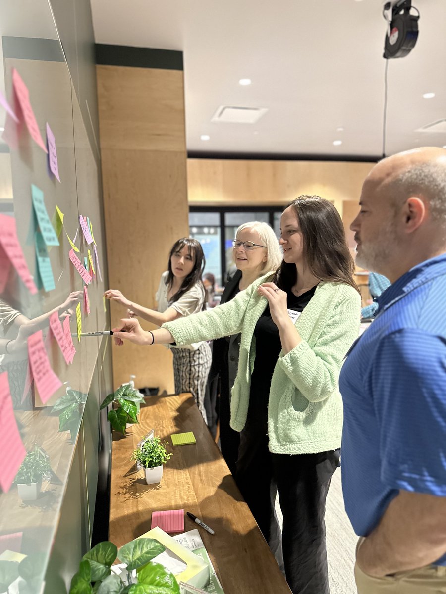 “Age is not just a number. It’s my story. It’s who I am.” Our #AgeFriendly Leadership Circle learned so much from Dr. Suzanne Kunkel of @ScrippsAging. This experience sparked dialogue among our leaders for promoting age inclusion, like debunking that just-a-number myth. ❤️