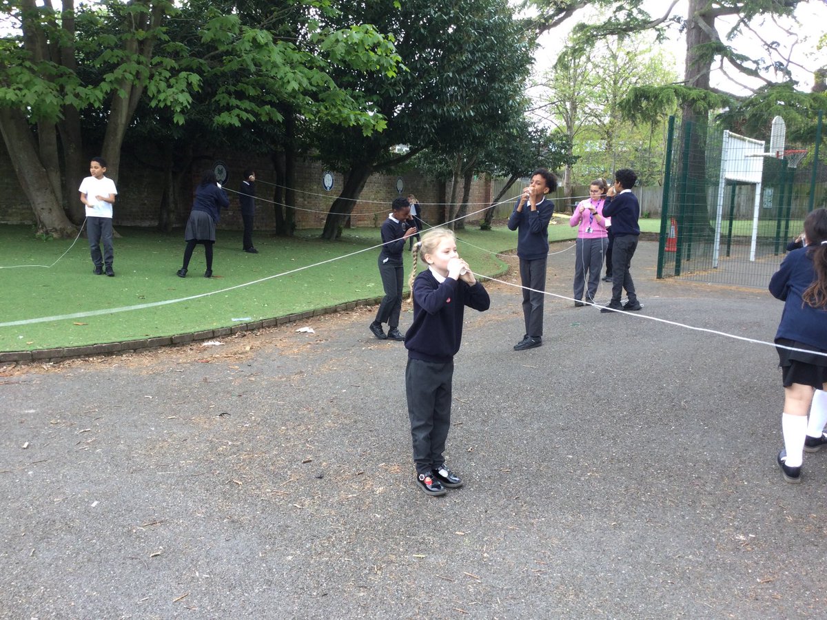 Willow Class exploring how sound travels through a medium.