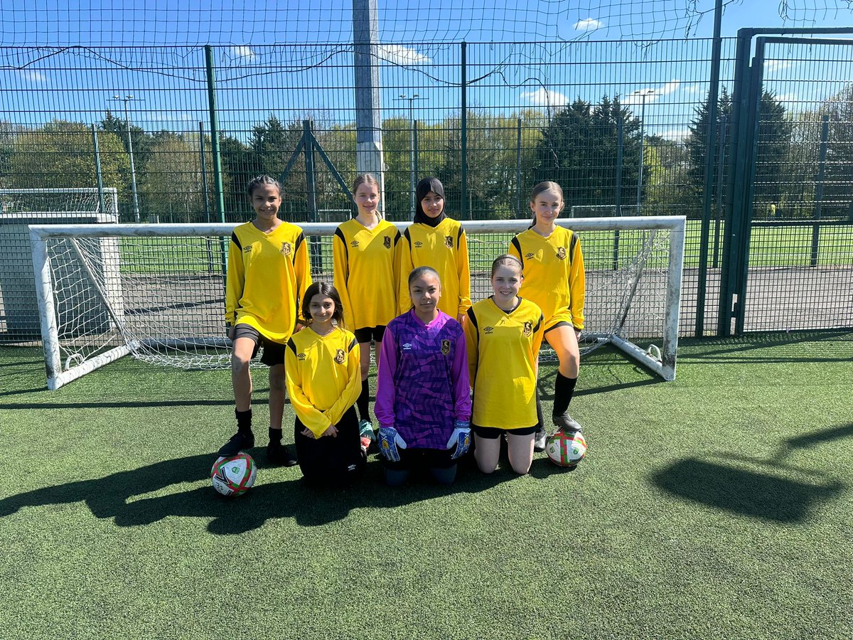 Bella_HWB's tweet photo. We are very proud of these girls today. Great teamwork, solid defence, clinical finishing and lots of fun in the sun! @JHemminsgley
@BellahoustonAc

Nimra ⚽️⚽️⚽️⚽️⚽️⚽️⚽️
Gwenn ⚽️⚽️⚽️
Sinita ⚽️ https://t.co/CjKoWz07LE