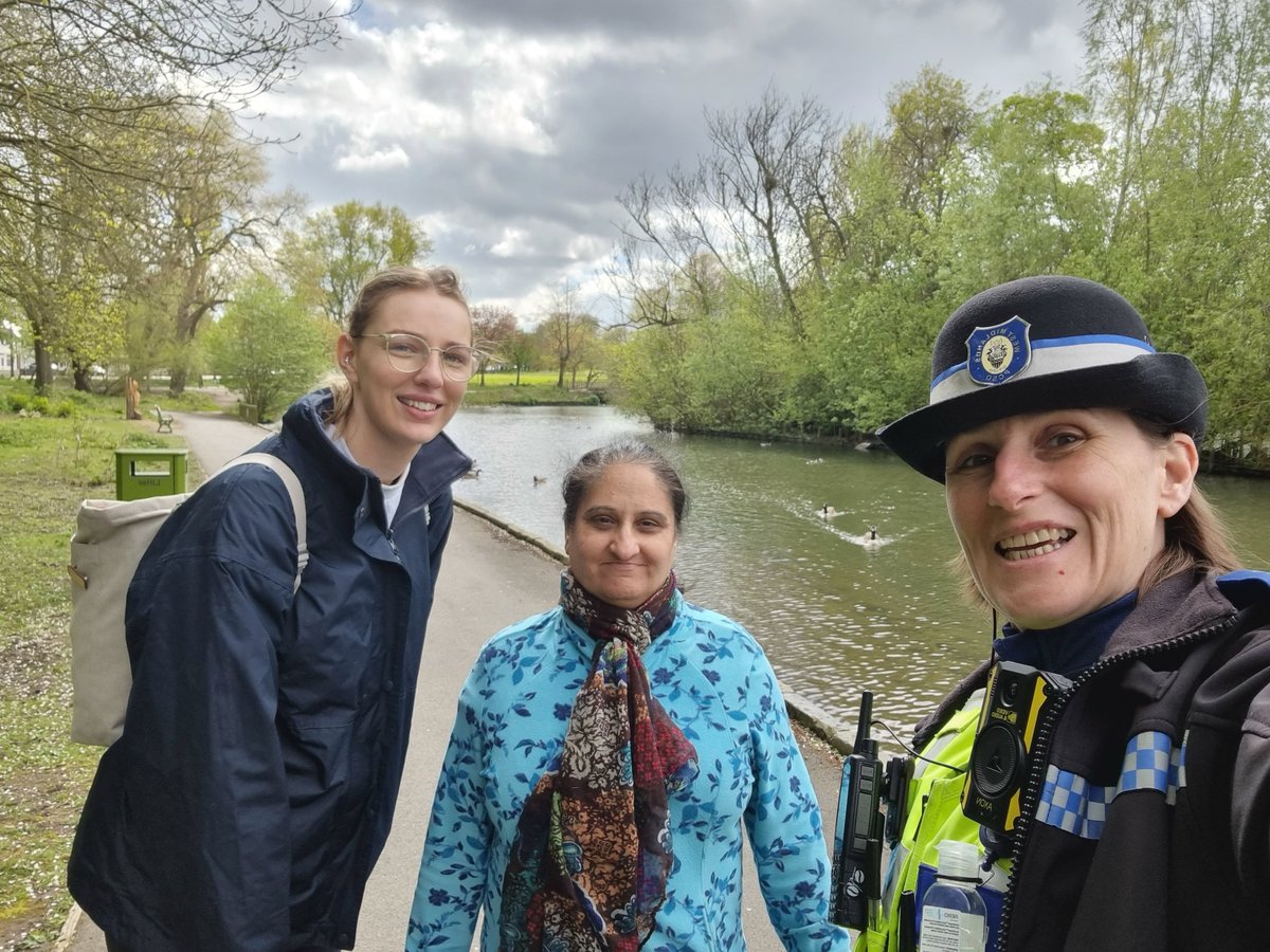 Smethwick Police (@smethwickwmp) on Twitter photo A lovely walk with <a href="/AgeUKSandwell/">Age UK Sandwell</a> around West Smethwick Park today. Every Wednesday, ladies only walk from 11am. Alternatively, anyone can join the Thursday walk same place, same time. <a href="/SandwellPolice/">Sandwell Police</a> <a href="/sandwellcouncil/">Sandwell Council</a> @HealthySandwell A lovely walk with <a href="/AgeUKSandwell/">Age UK Sandwell</a> around West Smethwick Park today. Every Wednesday, ladies only walk from 11am. Alternatively, anyone can join the Thursday walk same place, same time. <a href="/SandwellPolice/">Sandwell Police</a> <a href="/sandwellcouncil/">Sandwell Council</a> @HealthySandwell