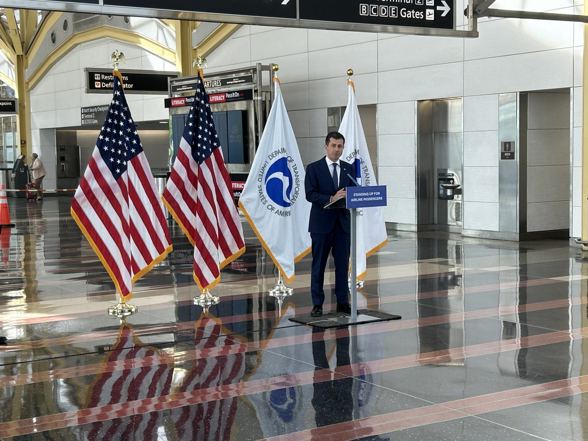 “A big day for America’s flying public” - @SecretaryPete says of new rules for airlines. Airlines now have to provide automatic cash refunds for cancelled flights as opposed to making customers jump through hoops or offering miles