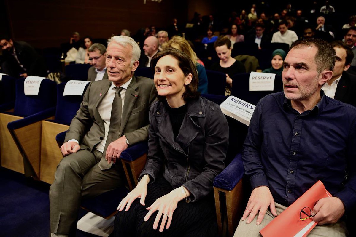 Ouverture des 1ères rencontres nationales 'S’engager à recruter différemment par le sport' aux côtés de @PatrickMartin_1 et @JPAcensi. Le @medef et l’@APELS_ signent aujourd'hui un manifeste qui témoigne de leur volonté d’identifier et de valoriser différemment les talents par le