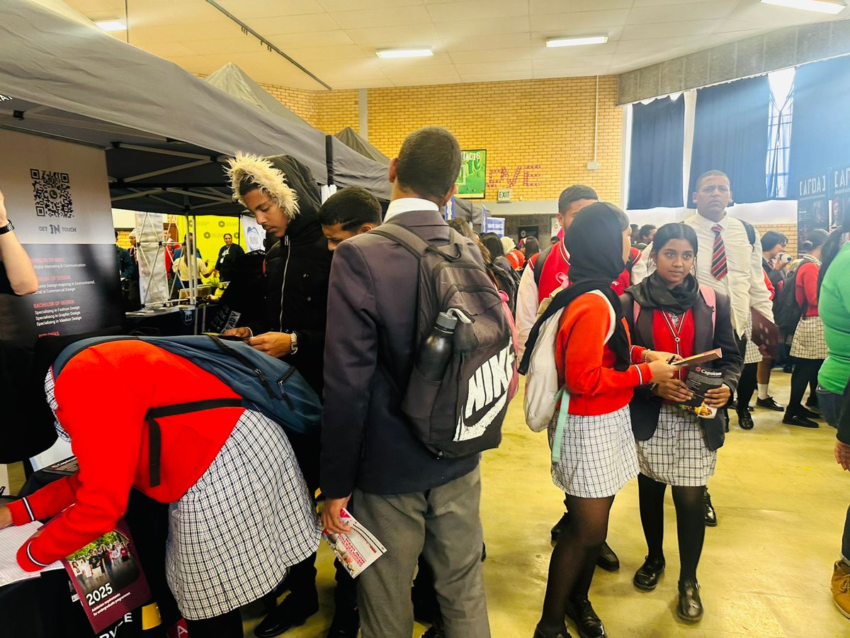 Today, Ms. Zulema Beda from our Marketing Department visited the Retreat area South Career Day Exhibition Expo, engaging with Grade 11 and 12 students from Steenberg High School, Pelican Park High School, Sebelius High School, and Crestway High School.    #CareerDay #Education