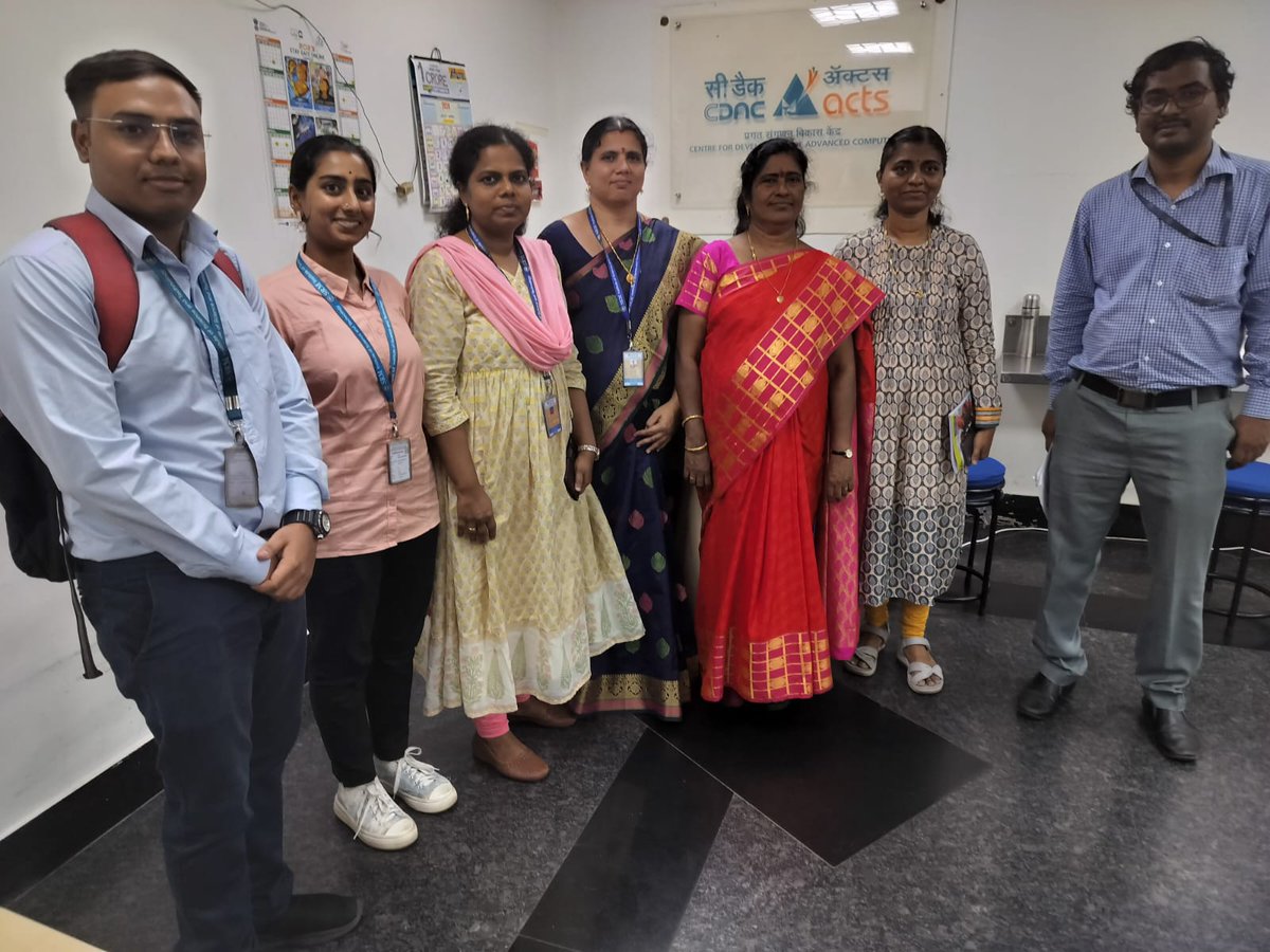 SoC_SRMIST's tweet image. SRMIST, KTR CAMPUS, SCHOOL OF COMPUTING, DEPARTMENT OF COMPUTING TECHNOLOGIES,
Accelerated Computing Research Vertical.
💥It is a highly privileged moment rhat we took 80 of our students accompanied with 4 faculty members to CDAC chennai. 
#SRMIST #Schoolofcomputing #CTECH #CDAC