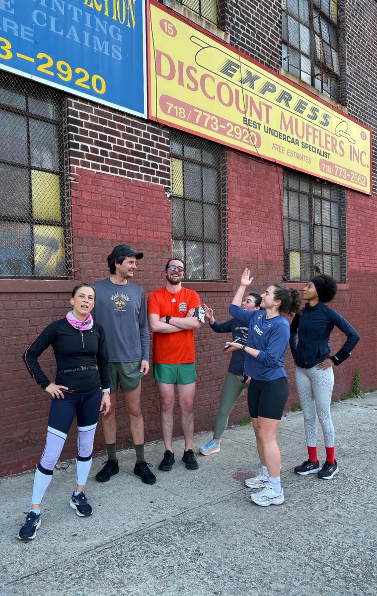 king elisabeth tweet media